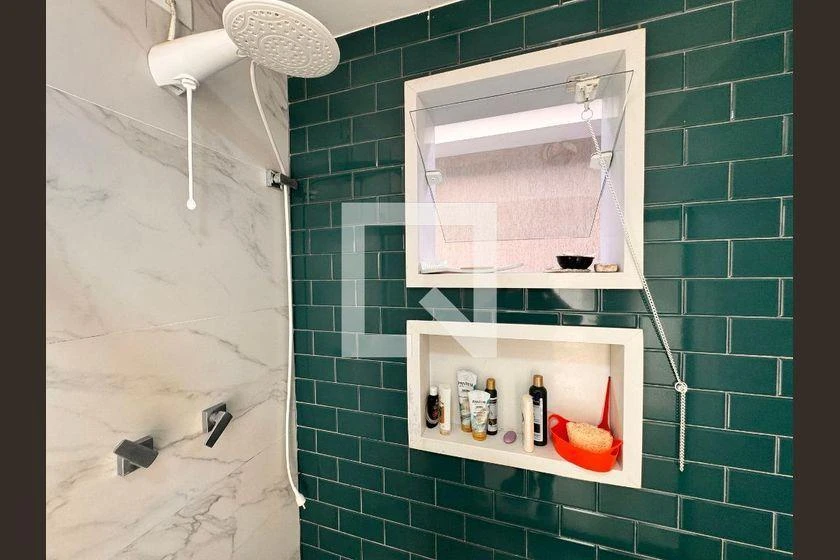 Casa para alugar com 6 quartos e 297 m², cozinha integrada — photo 11