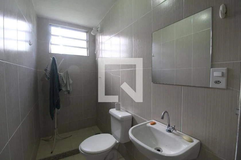 Casa para aluguel com 4 quartos e 240 m² — photo 30