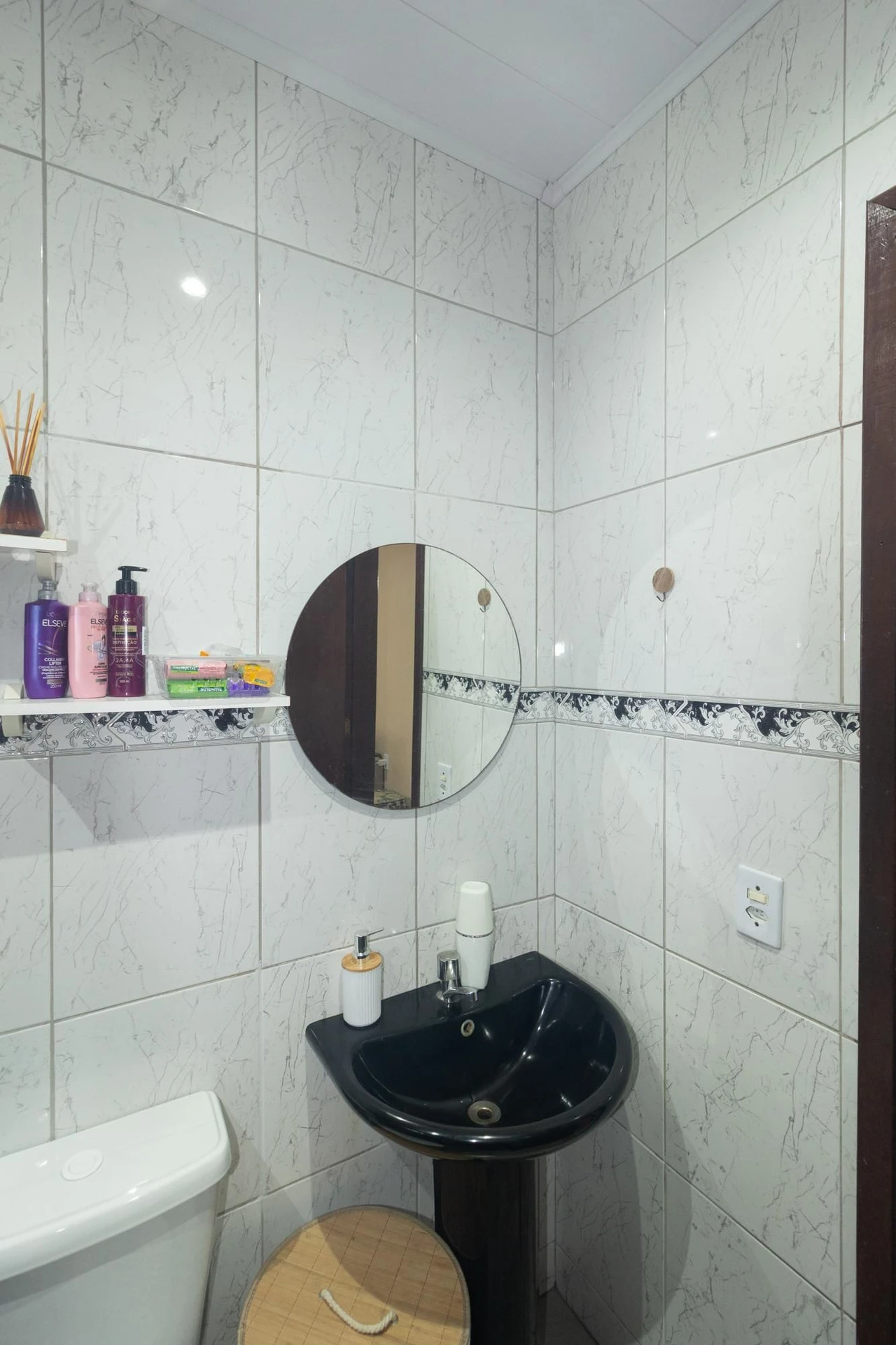 Будинок 120 м² із садом та балконом із грилем — photo 48