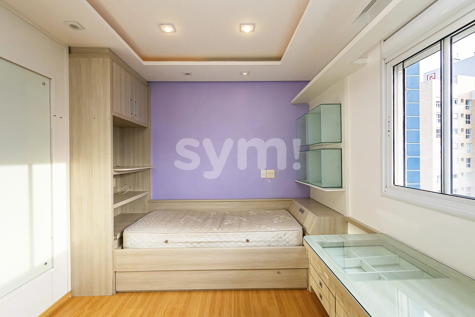3-bedroom apartment with private BBQ on balcony — photo 16