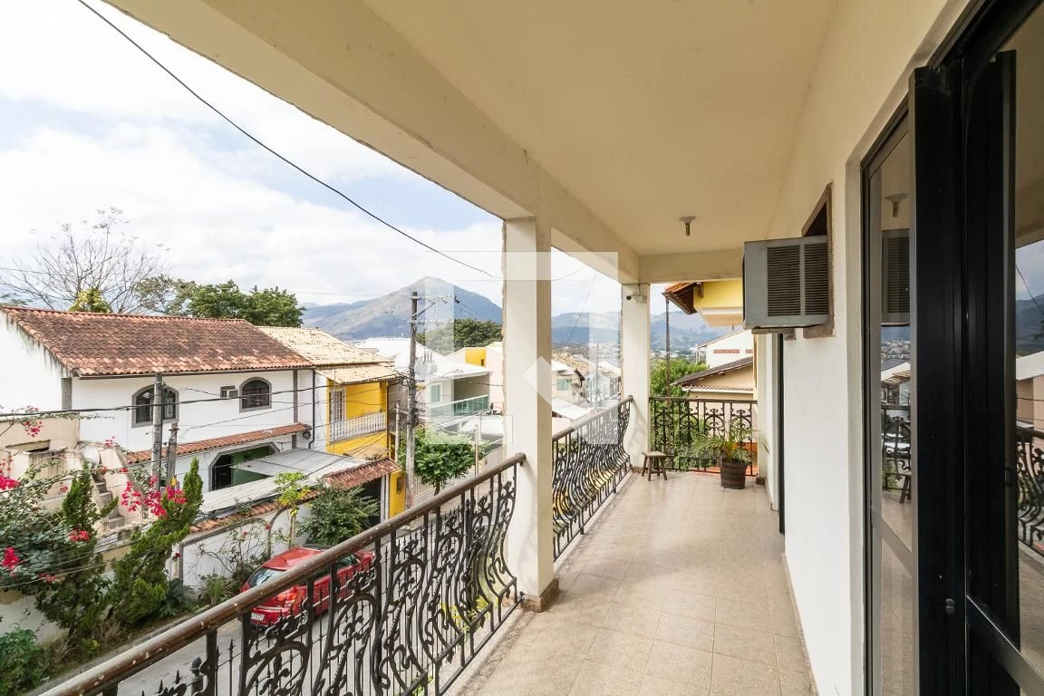 Casa de 2 andares com 238 m², 3 quartos e jardim — photo 22