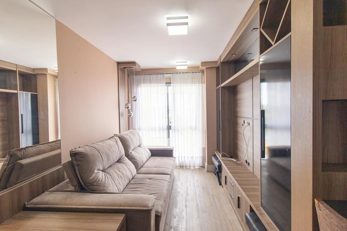 Home office in a 2-bedroom apartment, 74 m²