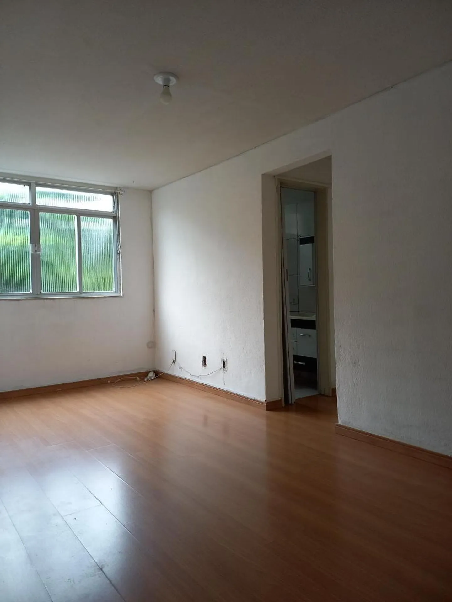 2-bedroom apartment with enclosed kitchen and 1 parking spot — photo 22