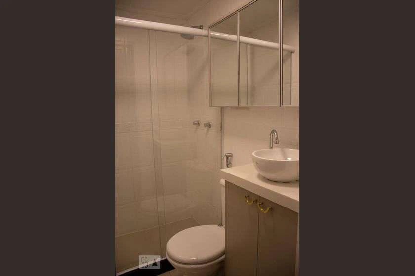 Furnished 2-bedroom apartment with enclosed glass balcony — photo 43