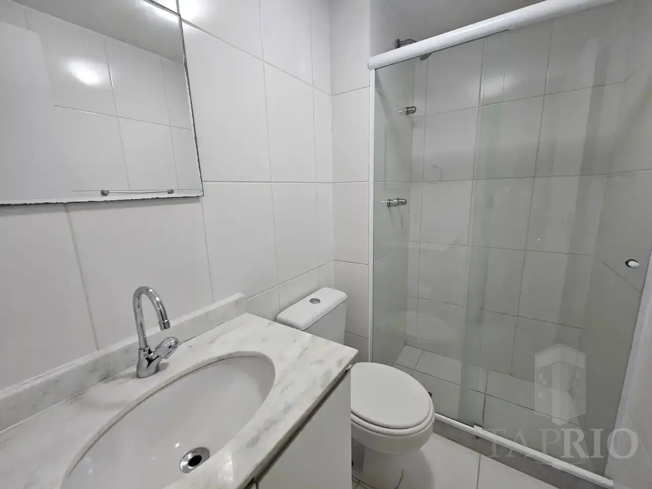 Furnished penthouse with 3 bedrooms and 3 baths — photo 12