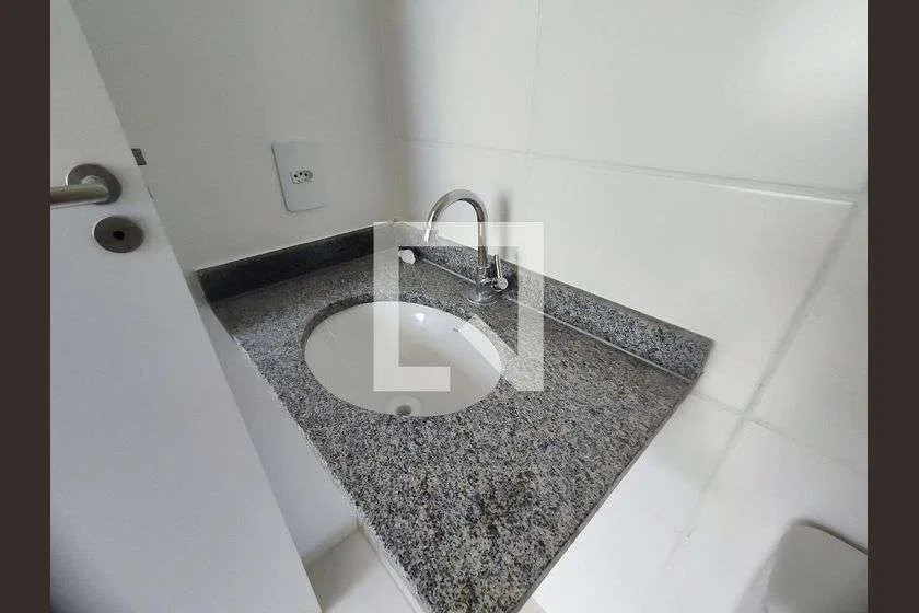 Apartamento con 2 dormitorios, 52 m² y balcón — photo 20