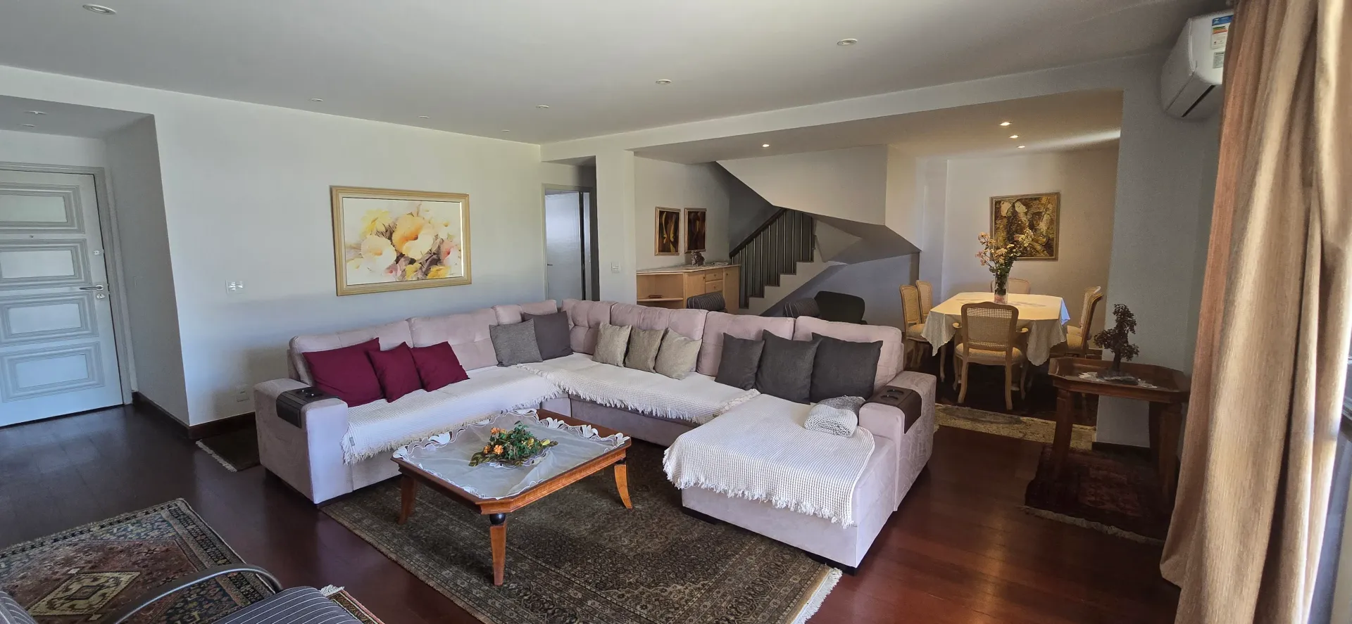 Penthouse with 4 bedrooms and 3 bathrooms — photo 4