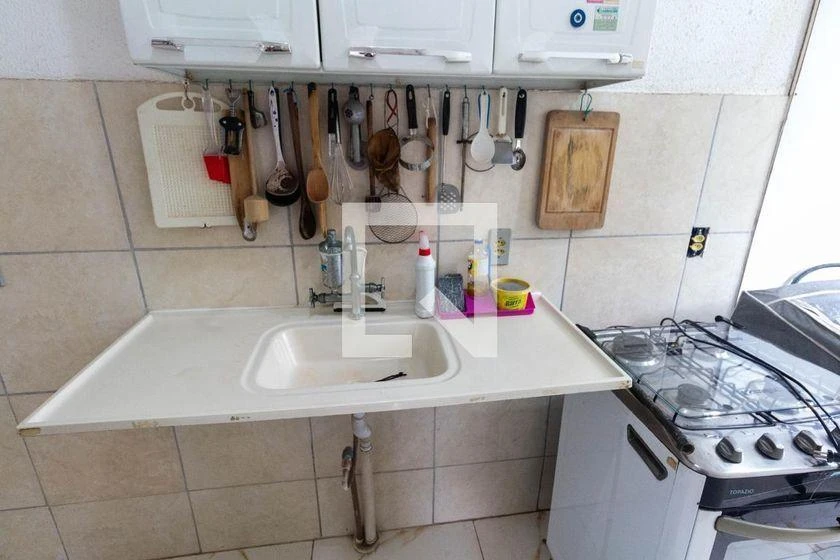 Furnished apartment, 42 m², with a washing machine — photo 9
