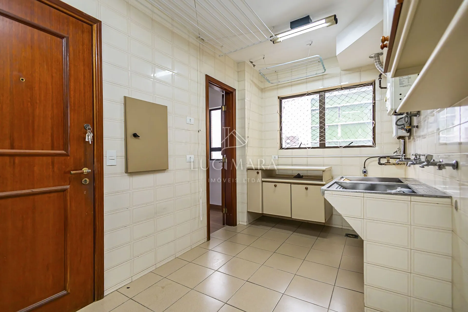 Незамеблированная квартира с 4 спальнями 427 м² — photo 46