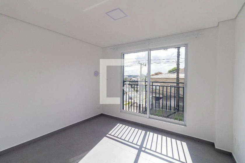 31 m² studio in Curitiba — photo 5