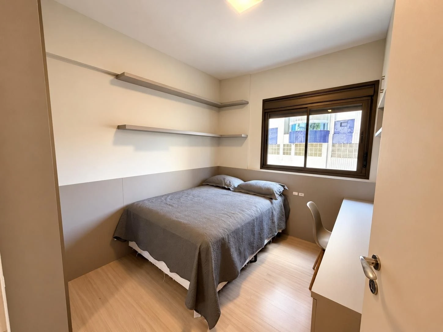 3-bedroom apartment with a home office — photo 16