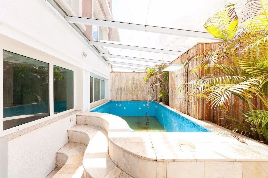 Casa com 4 suítes e jardim privativo, 7 banheiros — photo 61