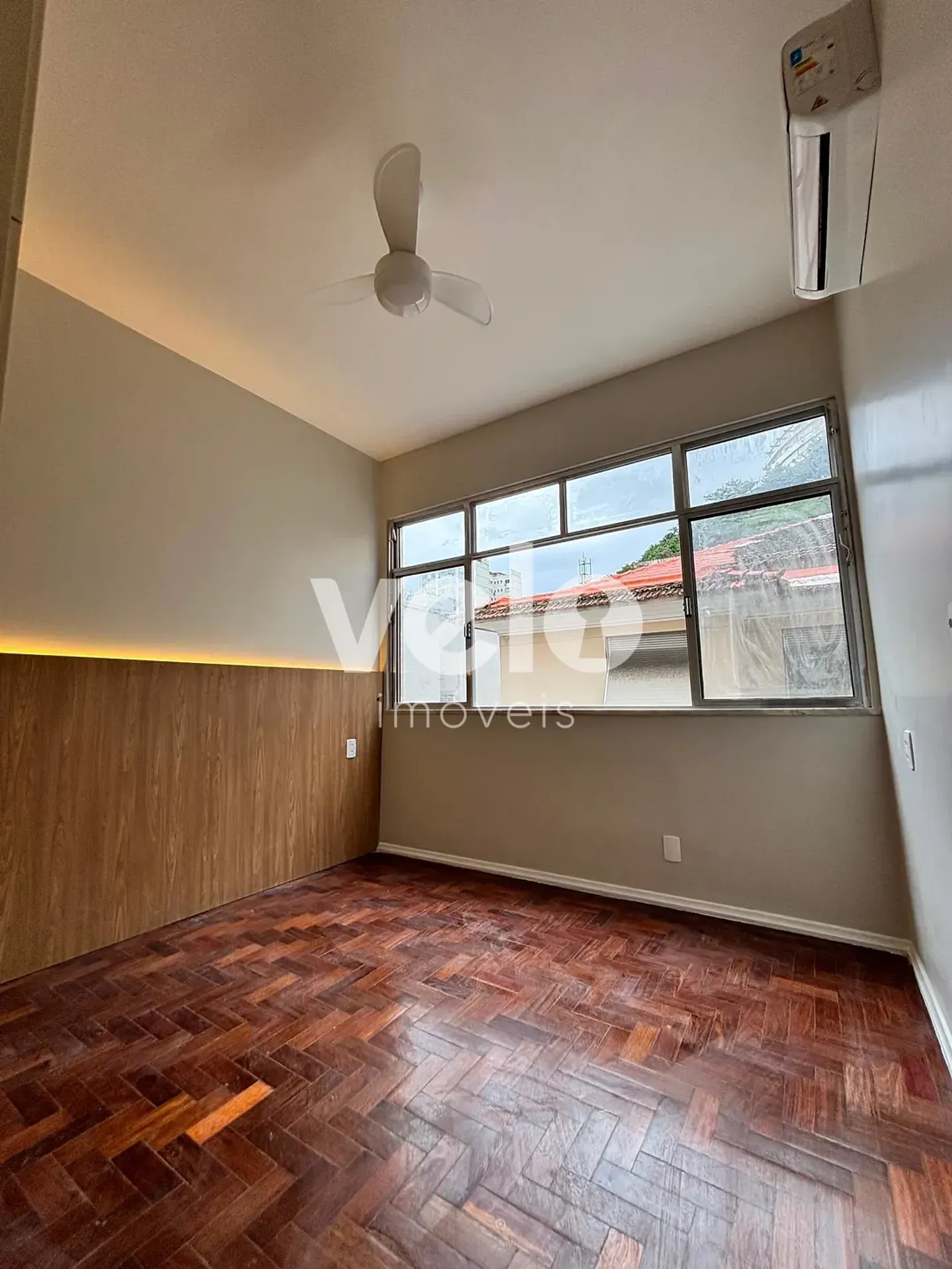 Apartment, 70 m², with wood or laminate floors — photo 5