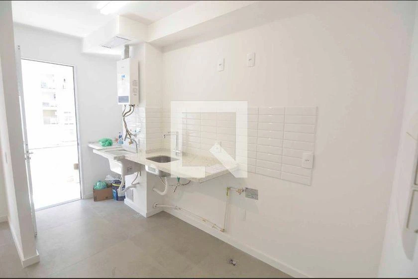 Apartment with 2 bedrooms and suite in 63 m² — photo 22