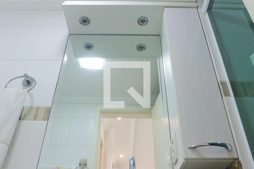 Furnished apartment, 150 m², with a glass-enclosed balcony — photo 43