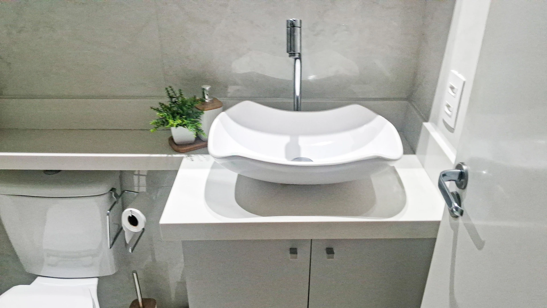 48 m² apartment with a home office and a washing machine — photo 15