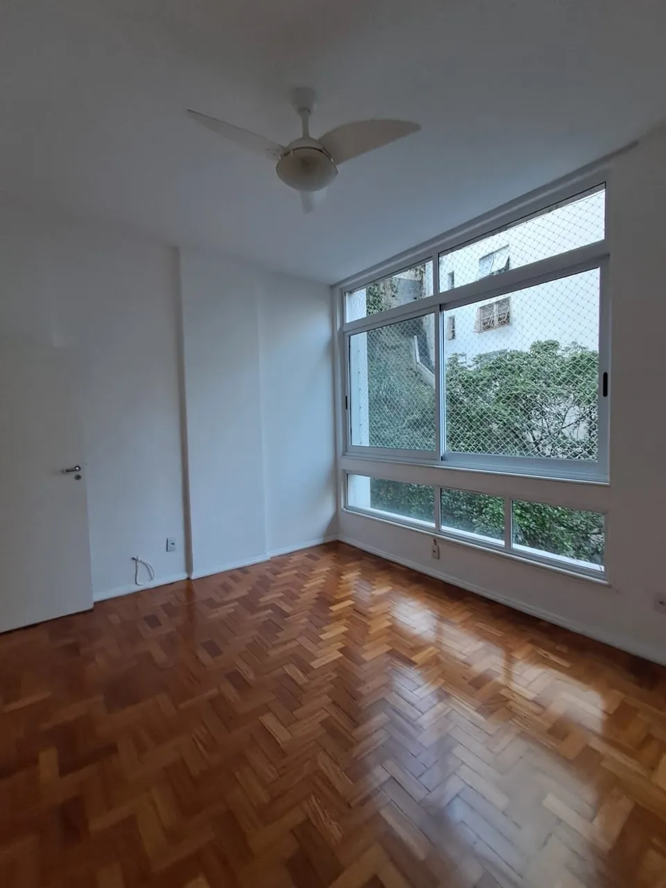 3-bedroom apartment with built-in wardrobes — photo 7