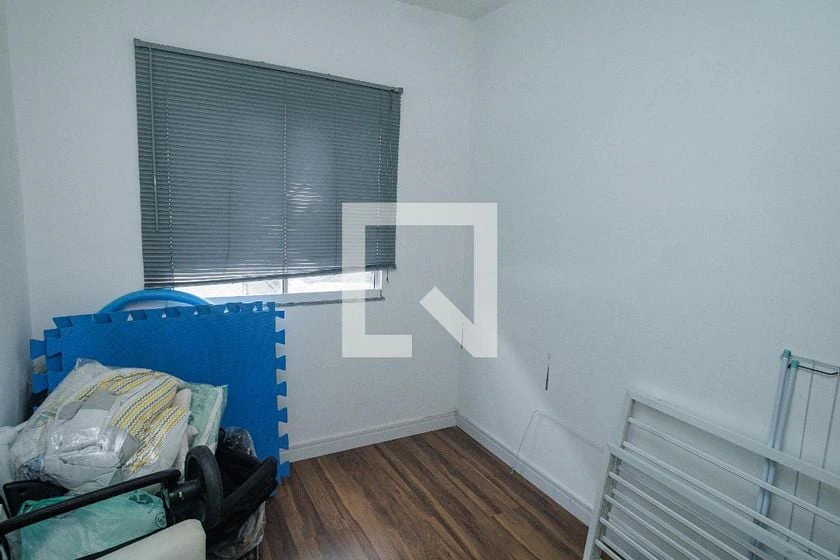 2-bedroom apartment with laundry area and balcony — photo 24