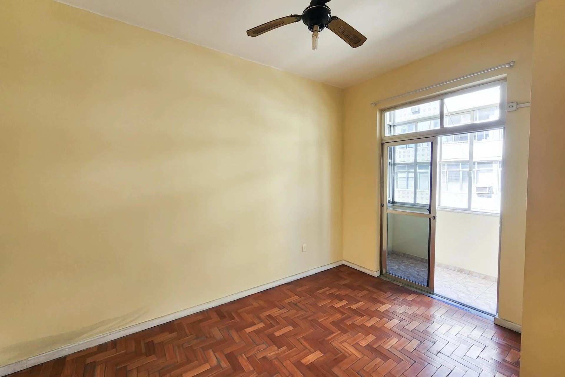 Apartment with balcony, 2 bedrooms and 2 bathrooms — photo 5