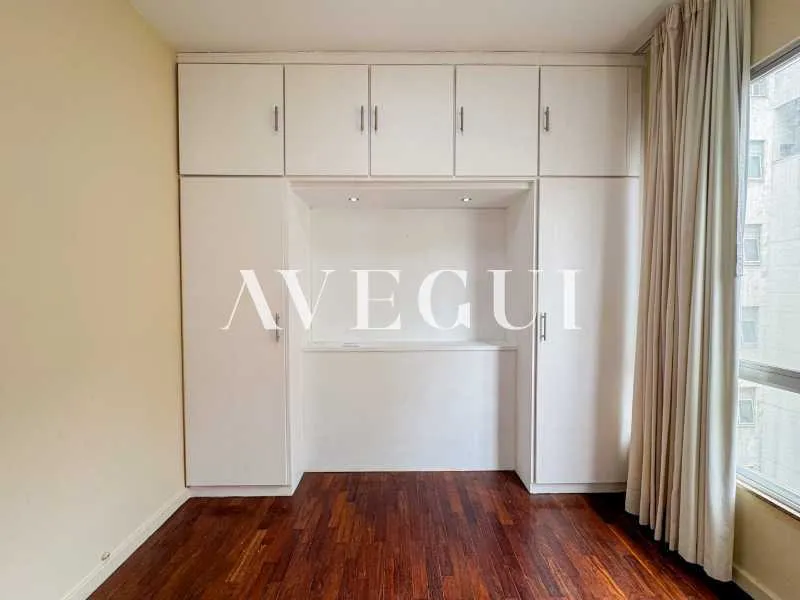Apartment with 3 bedrooms and 4 bathrooms — photo 21