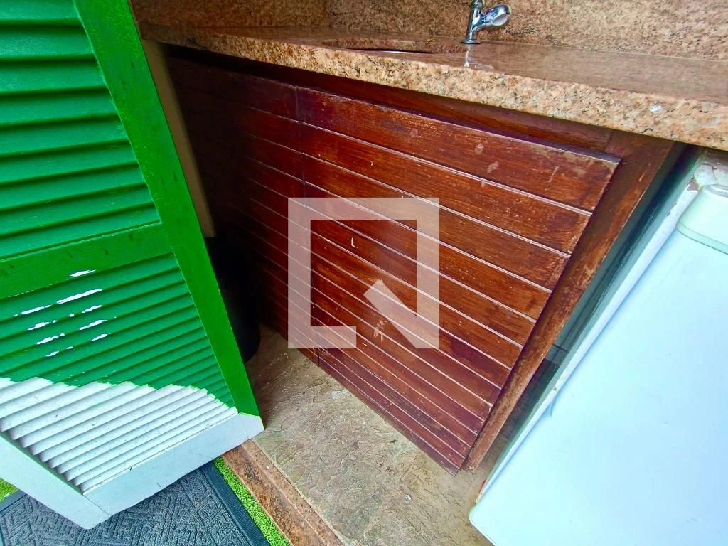 Furnished 2-bedroom apartment with private balcony BBQ — photo 46