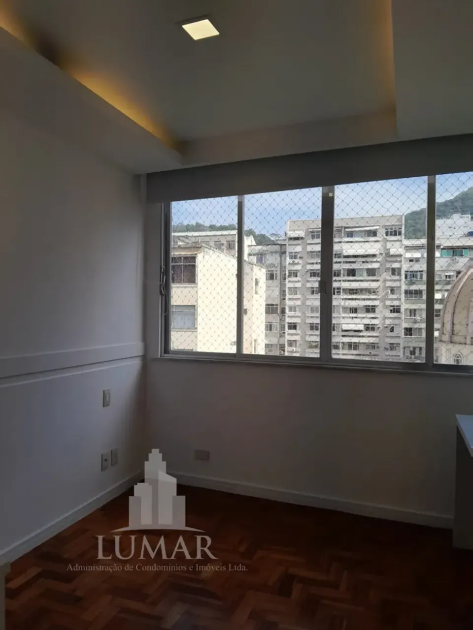 Apartamento sem mobília reformado com 2 quartos e vaga — photo 19