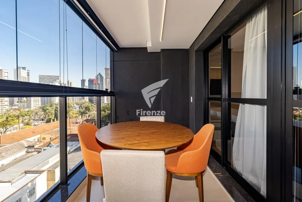 Apartamento mobiliado com cozinha integrada e varanda fechada — photo 14