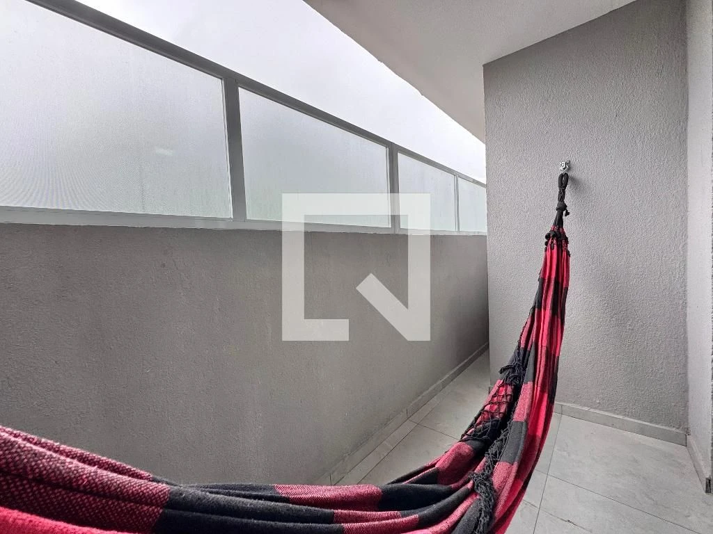 Apartamento mobiliado com 2 quartos e varanda — photo 12
