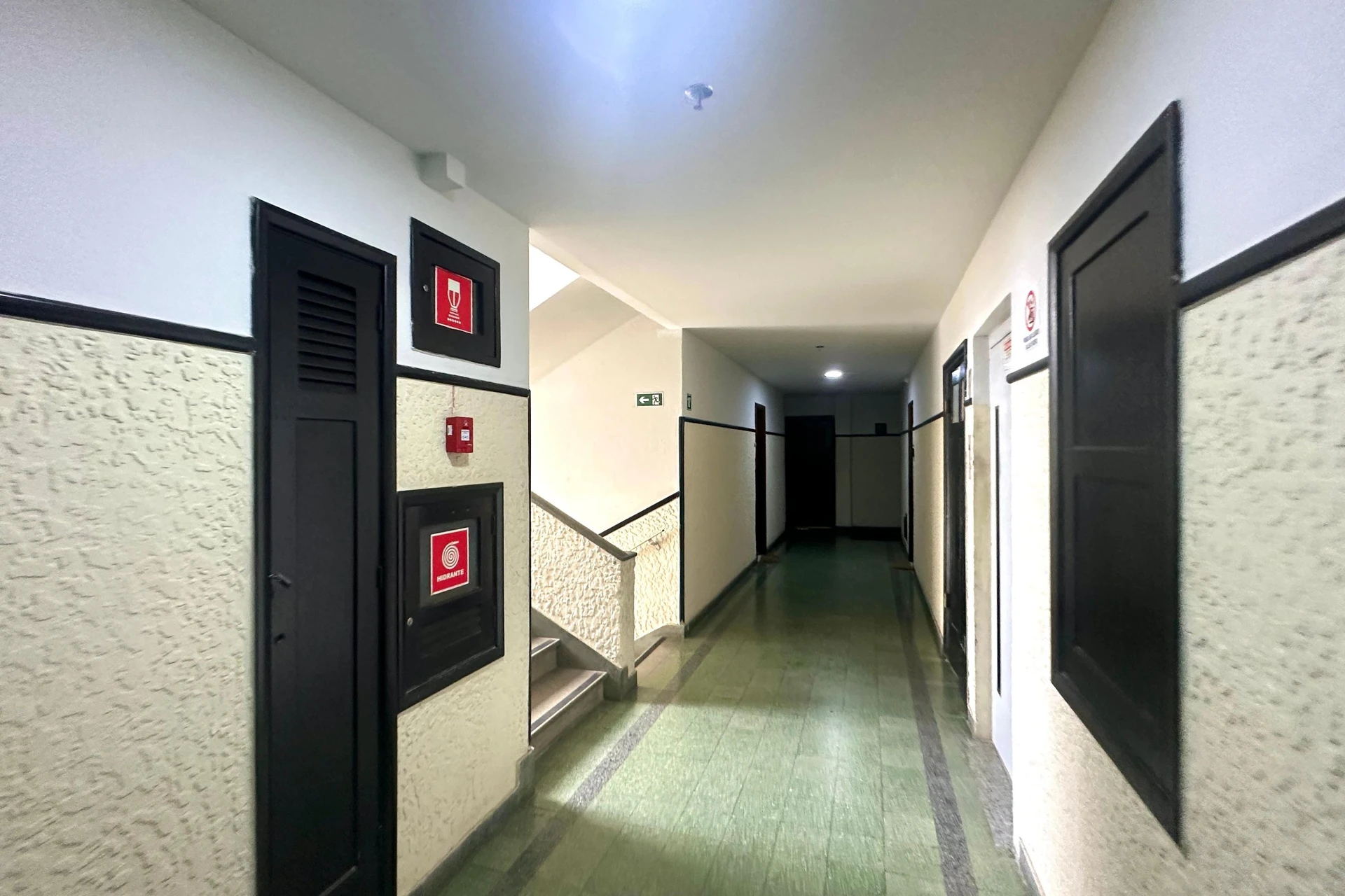 Apartamento mobiliado com 2 quartos e cozinha americana — photo 24