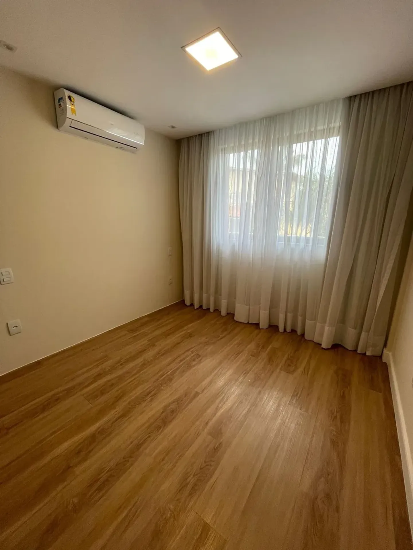 Apartamento mobiliado com 270 m² e 6 suítes — photo 28