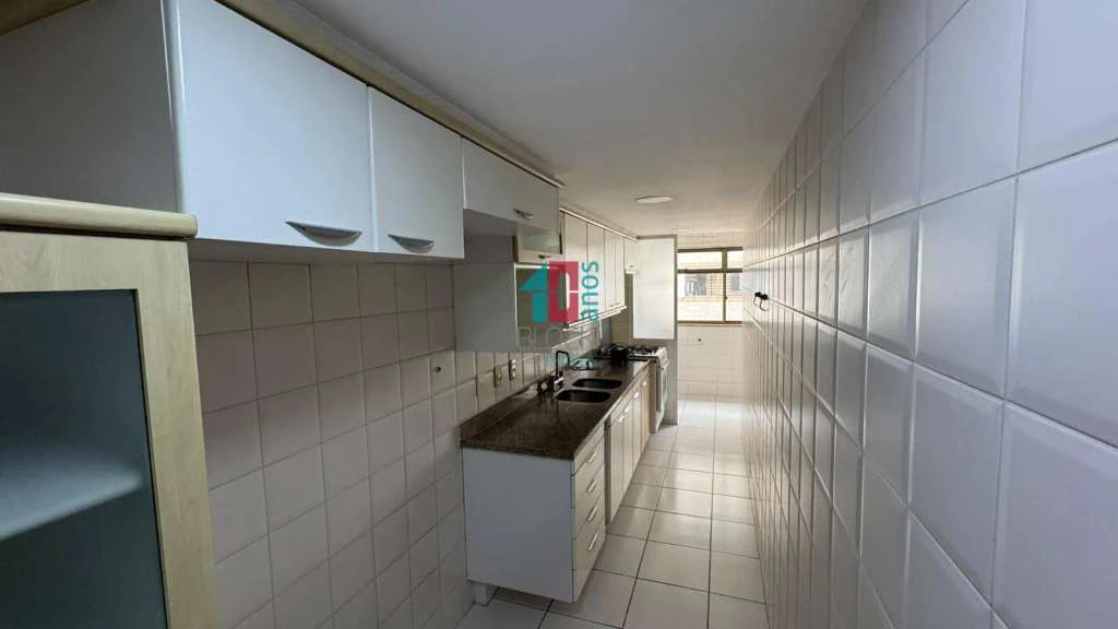 Apartamento de 3 quartos de 107 m² com varanda — photo 4