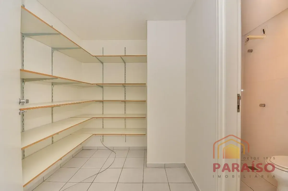 Apartment with 254.0 m², 4 bedrooms and 2 parking spots — photo 16