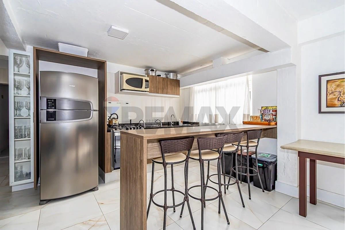 3-bedroom apartment with a home office in Curitiba — photo 24