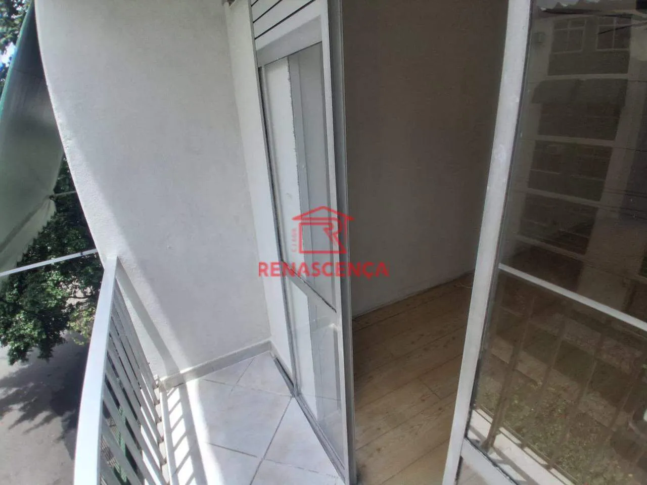 Apartamento com piso de madeira ou laminado, Taquara — photo 11