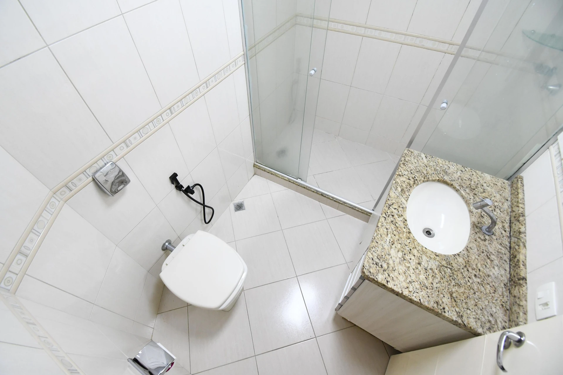 Furnished apartment, 68 m², with a washing machine — photo 17