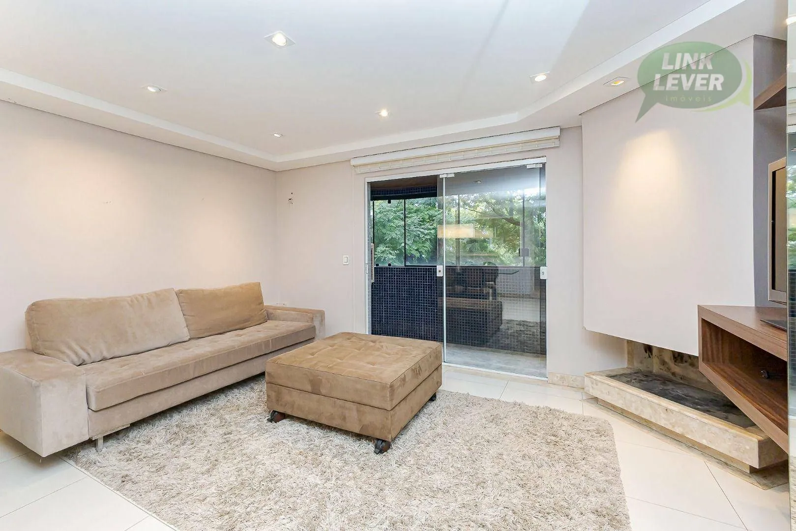 Apartment with 3 bedrooms, balcony and 135 m² — photo 6