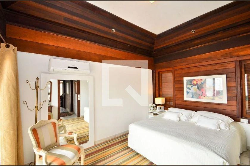Ванна и 6 спален: дом 315 м² — photo 32