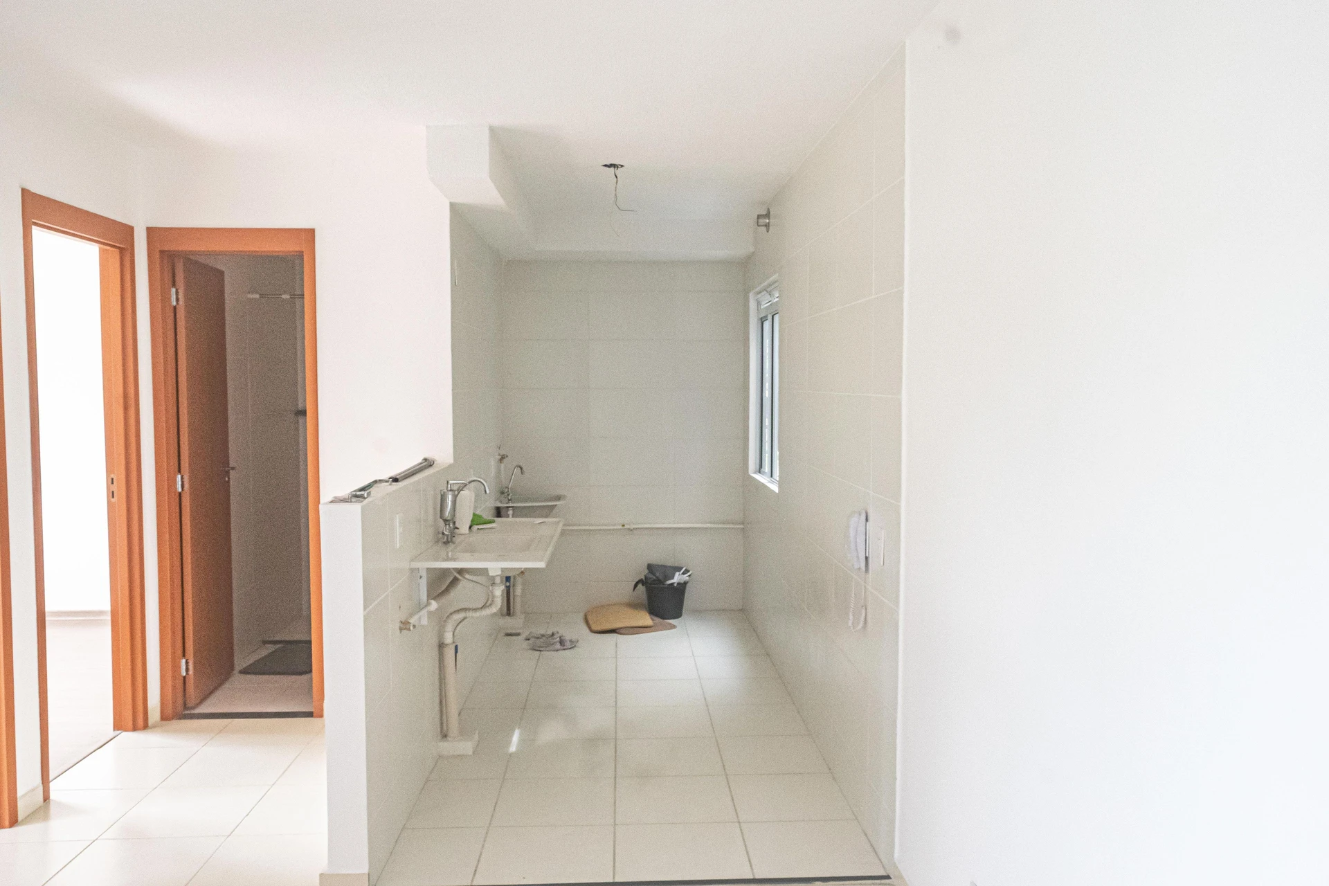 Apartamento sin muebles con 2 habitaciones y jardín privado — photo 23