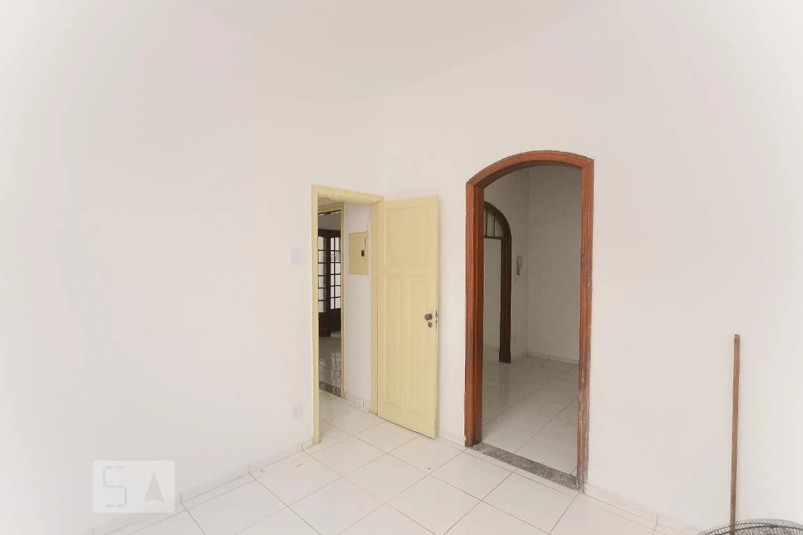 House for rent with 5 bedrooms and 2 bathrooms — photo 29