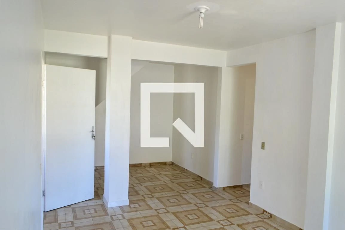 Apartamento sem mobília com 3 quartos e banheiro — photo 11
