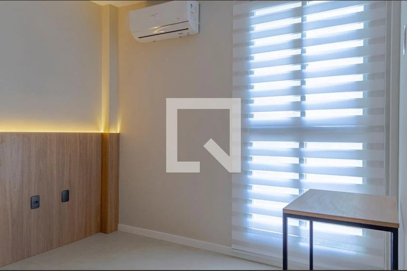 2-bedroom apartment with 1 bathroom and parking — photo 12