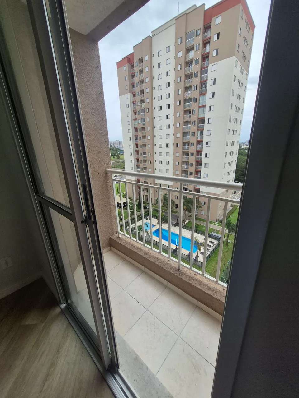 2-bedroom apartment with a washing machine in Curitiba — photo 15