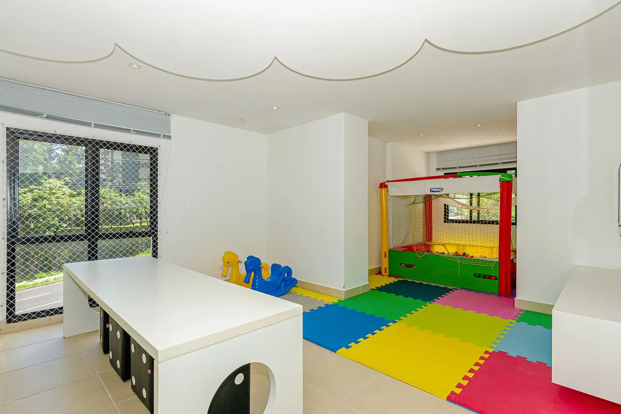 Apartamento amueblado de 1 dormitorio con cocina compacta — photo 15