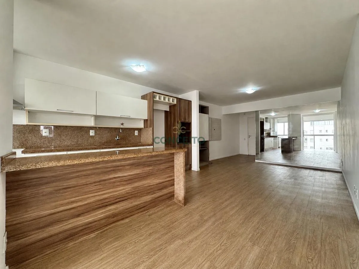 Furnished 88 m² apartment with 3 bedrooms and 1 suite — photo 33
