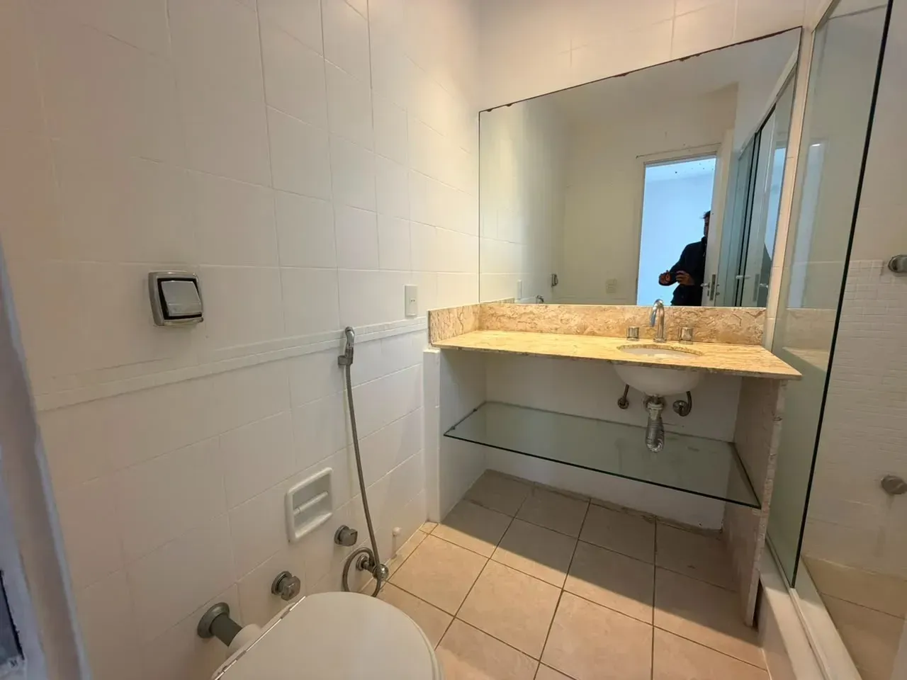 3-bedroom apartment with balcony and 2 parking spaces — photo 6