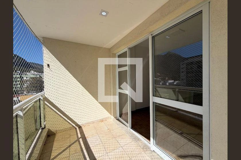 Apartamento de alquiler con 3 dormitorios y piscina exterior — photo 7