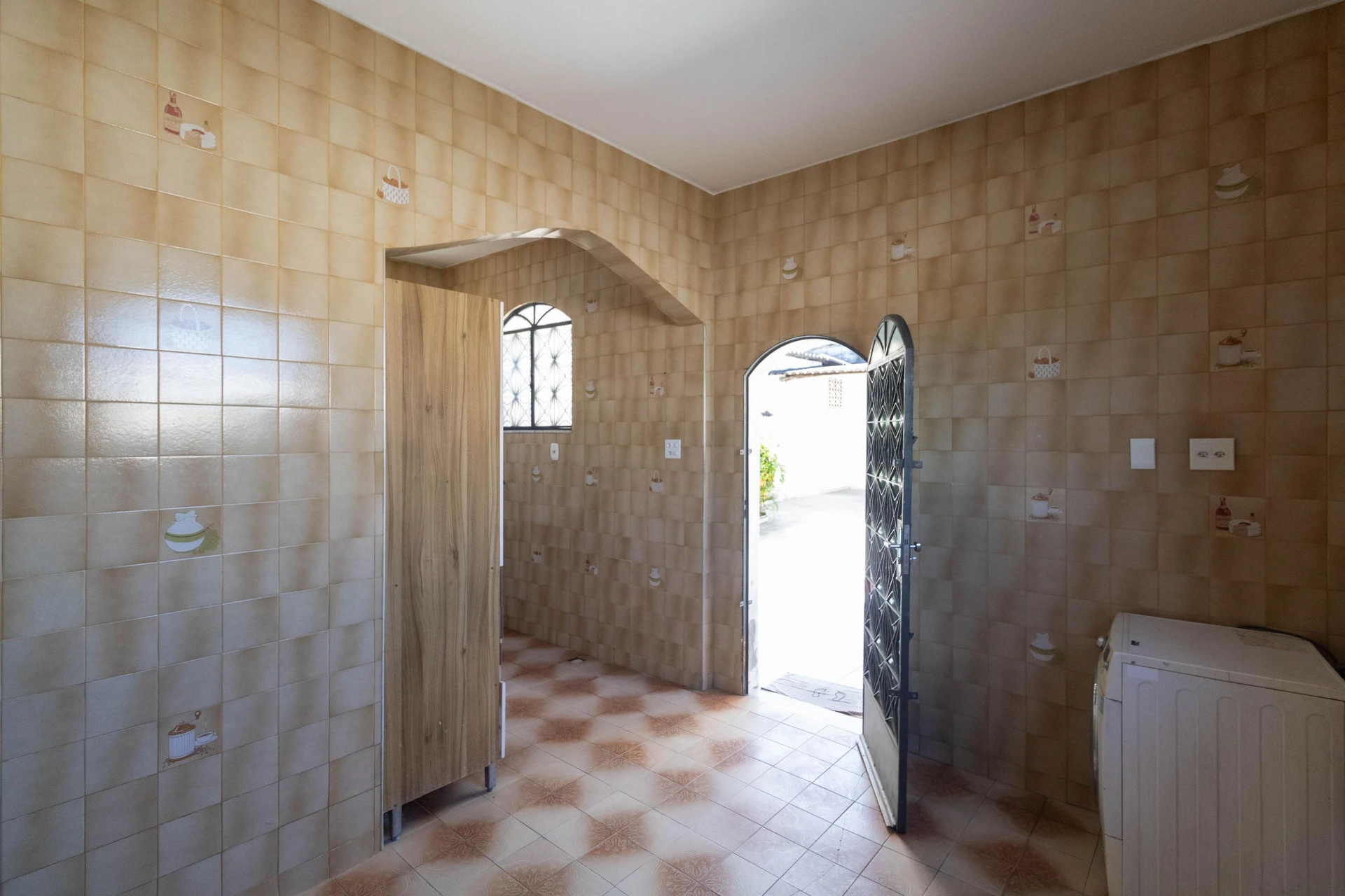 Unfurnished house with 3 bedrooms and a private garden — photo 14