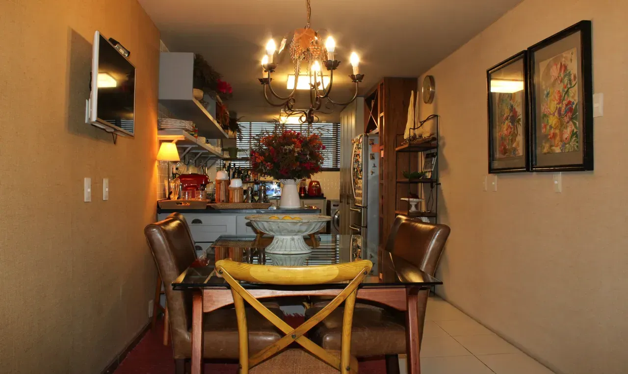 Furnished apartment with 5 bedrooms and a open-plan kitchen — photo 50