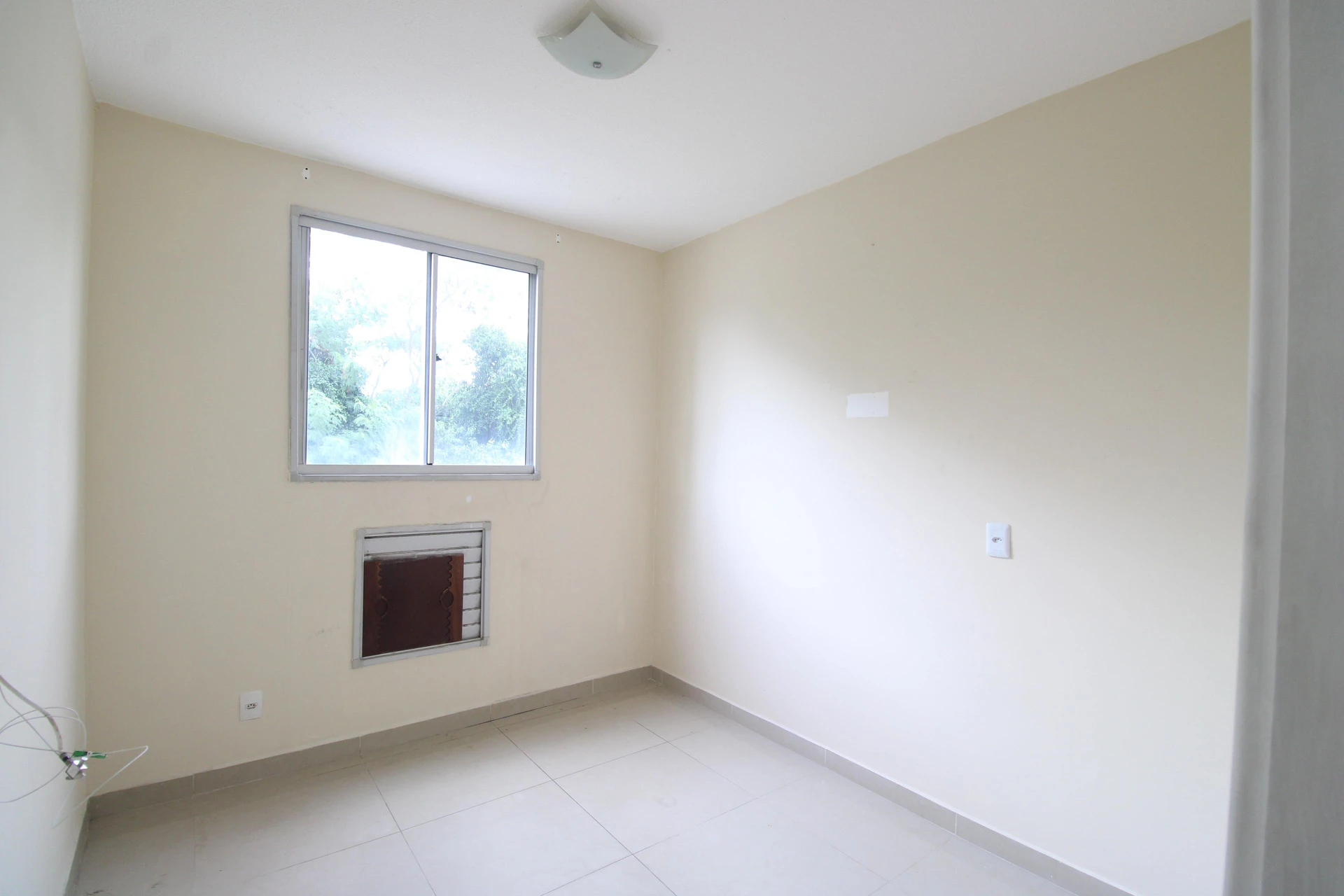 2-bedroom apartment with balcony, well kept and tidy — photo 14