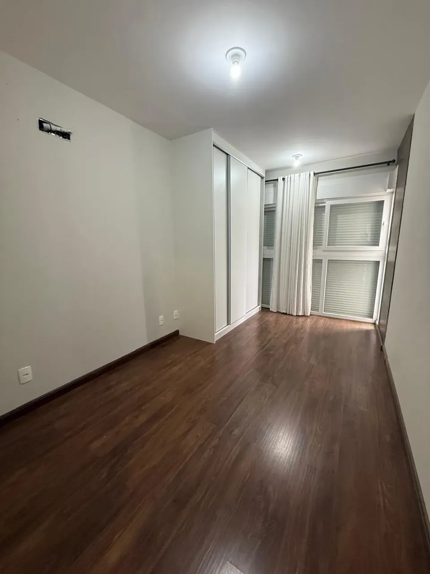Furnished house, 263 m², with a water view — photo 14